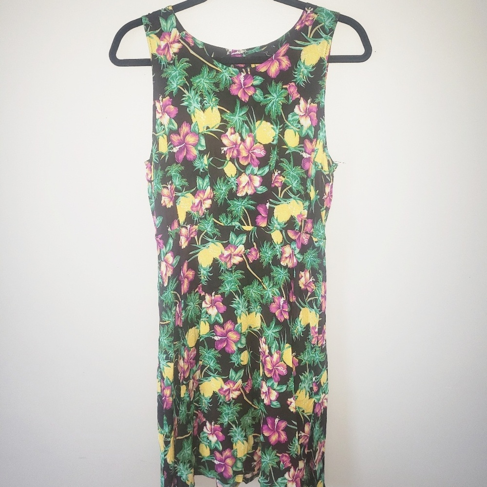 💥2 for $20💥Forever 21 Black&Tropical print dress